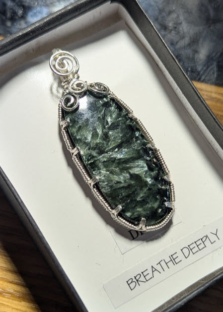 Seraphinite Silver Pendant