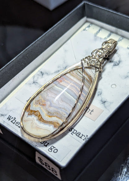 White Lace Agate Pendant